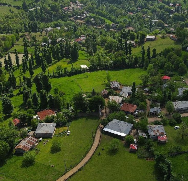 Iran: From Majestic Landscapes to Rich Culture